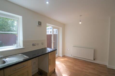 Beech Drive, Wistaston, Cheshire, CW2 8RQ photo 5