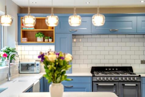 lifestyle kitchen.jpg