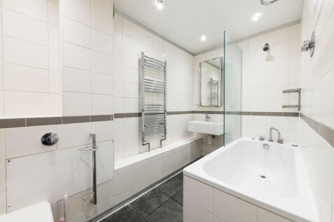 10 Bathroom