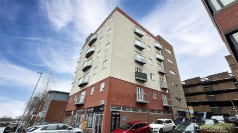 Bracknell, RG12 - property photo