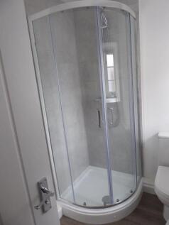 17WestfieldShower