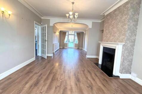 WhatsApp Image 2025-11-26 at 4.54.06 PM (4).jpeg