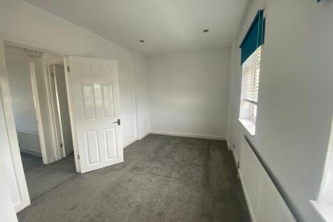 Monks Way, SO18 photo 5