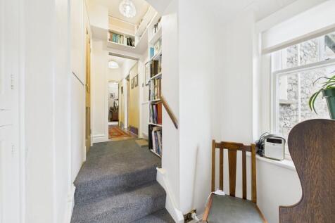 First Floor Landi...