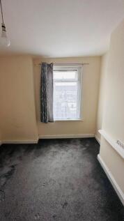 Hampton Road, ILFORD, IG1 1PU photo 5