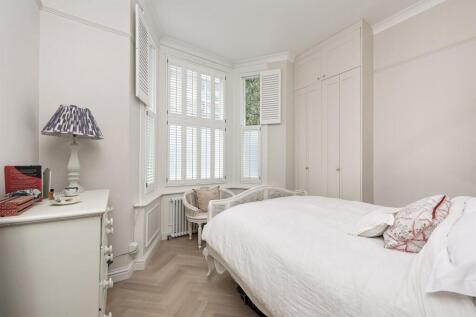 Cornwall Crescent, London, W11 photo 4