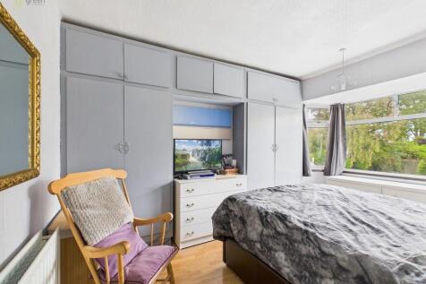 CAM03830G0-PR0227...