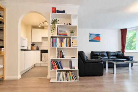 Living Room - Ang...