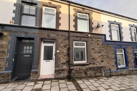Charming stone-fronted terraced home...