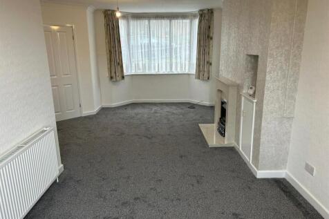 Gotts Park View, Armley, Leeds photo 4