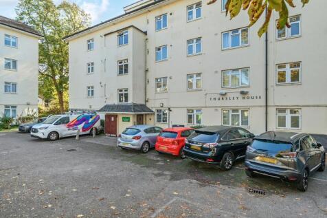 Front/Parking