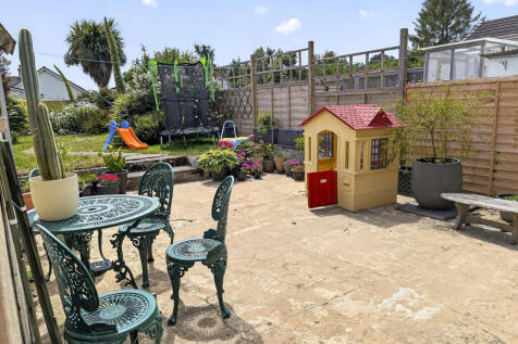 Enclosed Rear Garden