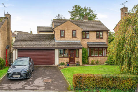 8 Orchard Way