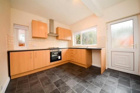 Sycamore Avenue, Beech Hill, Wigan, WN6 8NH photo 4