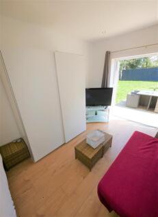 Flat 8, Woodside, Bournemouth BH1 photo 5
