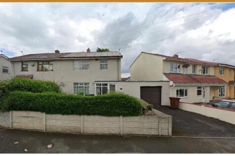 Modern three-bedroom semi-detached house to Rent 