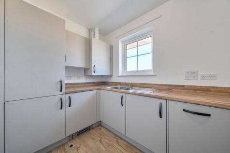 Laubella Road, Aylesford, Kent, ME20 photo 5