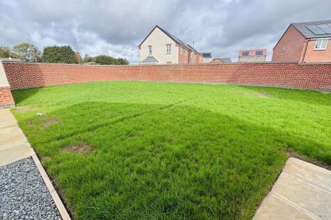 STAUNTON BROADWAY, GRANTHAM photo 3