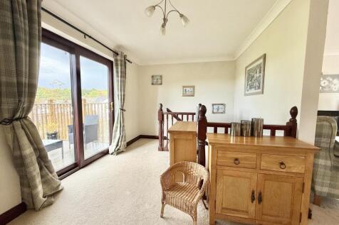 Landing Area/Balcony