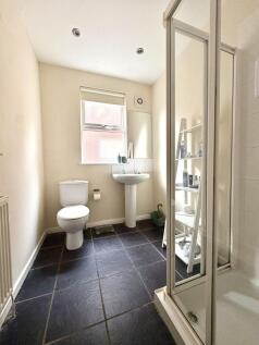 Clarendon Road, Garston, Liverpool photo 5