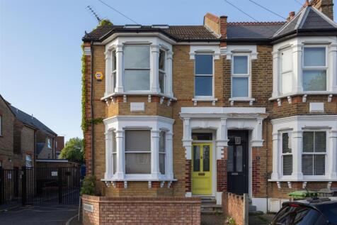 Beverley Road, E4