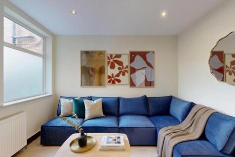 7-bed house on Whitby Road, Manchester, £5,763/mo