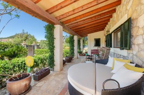 Covered Terrace