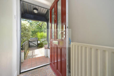 front doorhall