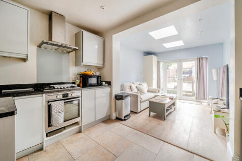 1402050-3-6970ad0...