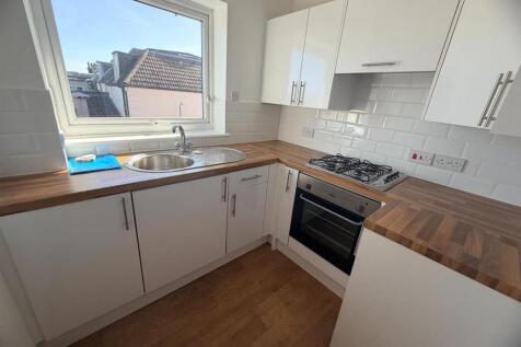 kitchen_no_blue.jpg