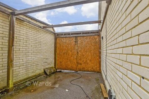 Driveway/Parking