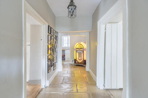 35-6819d9686a47e-...