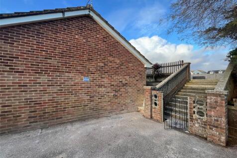 Riverside, Rope Walk, Littlehampton, West Sussex photo 4