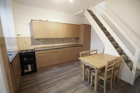 Carlton Grove, Horwich, Bolton photo 3