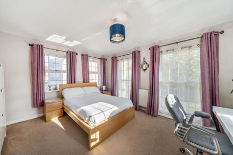 1358960-18-68da95...