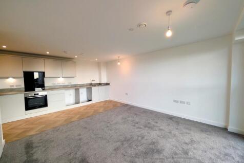 Willow Court, Salford M6 photo 4