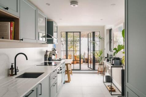 Baxendale Street E2