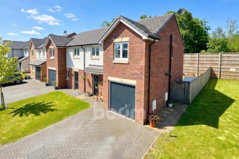 Cowan Avenue, Johnstone three bedroom semi detache