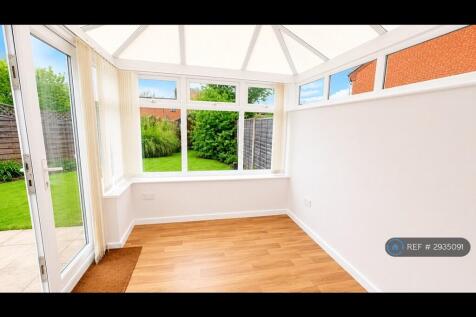 Lanercost Crescent, Milton Keynes, MK10 photo 5