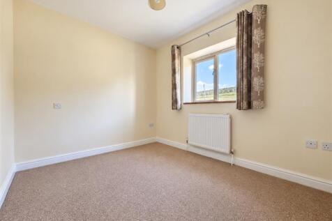 Canons Court Mews, GL12 7PN photo 5