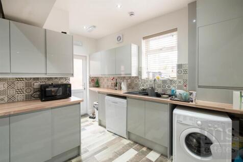 BILLS INCLUDED £160pppw Ilkeston Road, Lenton, Nottingham photo 4
