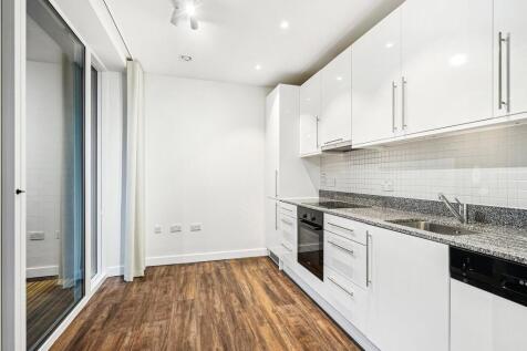 203 Mercers Walk