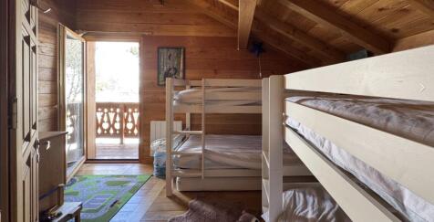 Chalet for sale in S