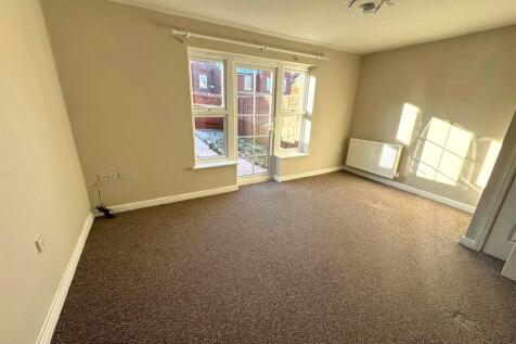 Chatsworth Road, Corby photo 3