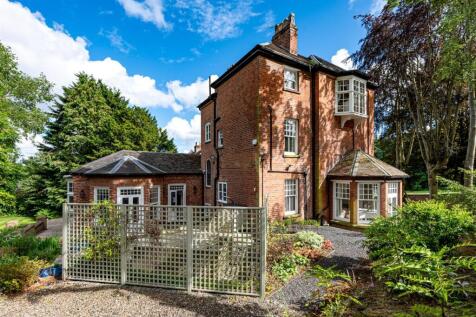The Green House-external-2.jpg