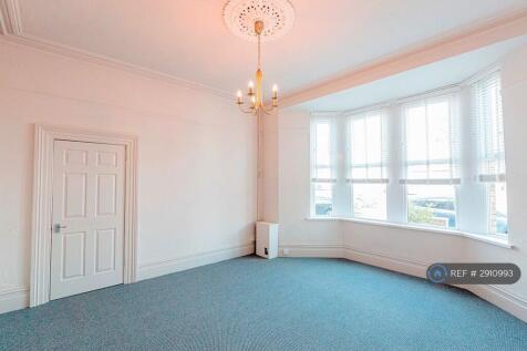 Lounge/Bedroom - Grd Flr Front