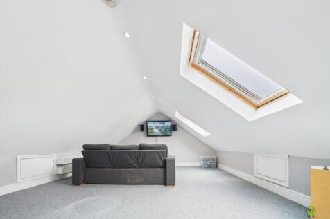 Presented by Robert at EweMove Bexleyheath and Dar