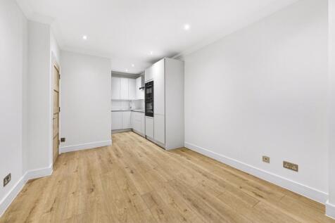 Flat 2, 30-32 Dra...