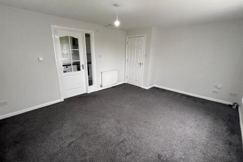 Millhall Court, Plains, Airdrie photo 5