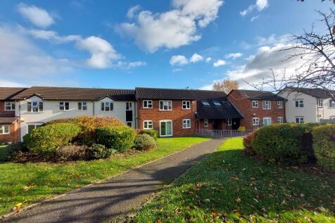 1-bed house on Williams Court, Burrows Close, Malvern, Worcestershire, £746/mo